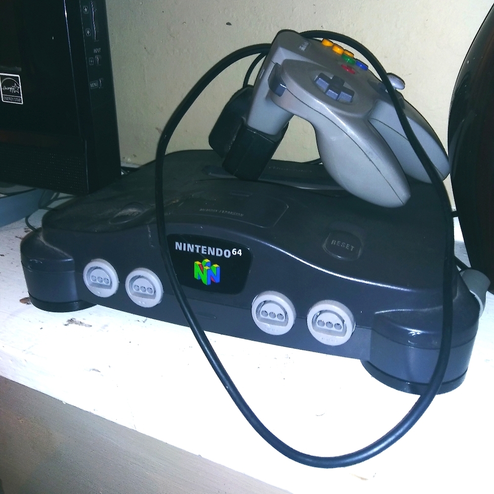 Nintendo 64 with 1 controller